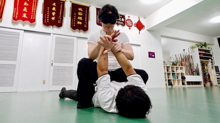 【Verification】Is the Kung-fu master strong even when blindfolded? ＜Tamotsu Miyahira＞