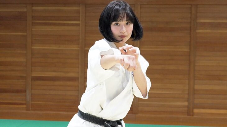 High Speed Punch Girl teaches you “How to Practice High Kick” 【Yuna Mokudai, Shinkyokushinkai】