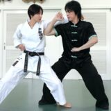 【Bajiquan】Karate woman gets elbow attack from Kung-fu master!