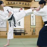 Karate Woman learns Aikido footwork and body movements! [Hiyori Kanazawa and Ryuji Shirakawa]