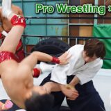 Aikido Master Tries Dangerous Techniques on a Pro Wrestling Champion
